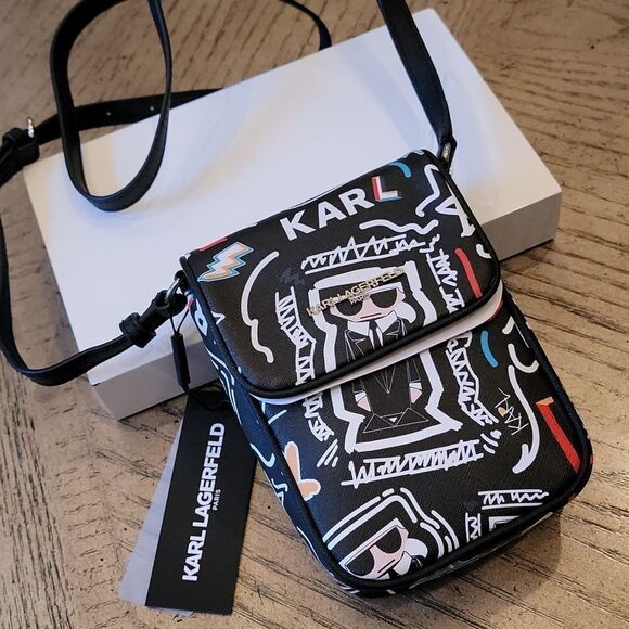 Karl Lagerfeld graffiti messenger bag NWT 🖤🤍 - Picture 2 of 8